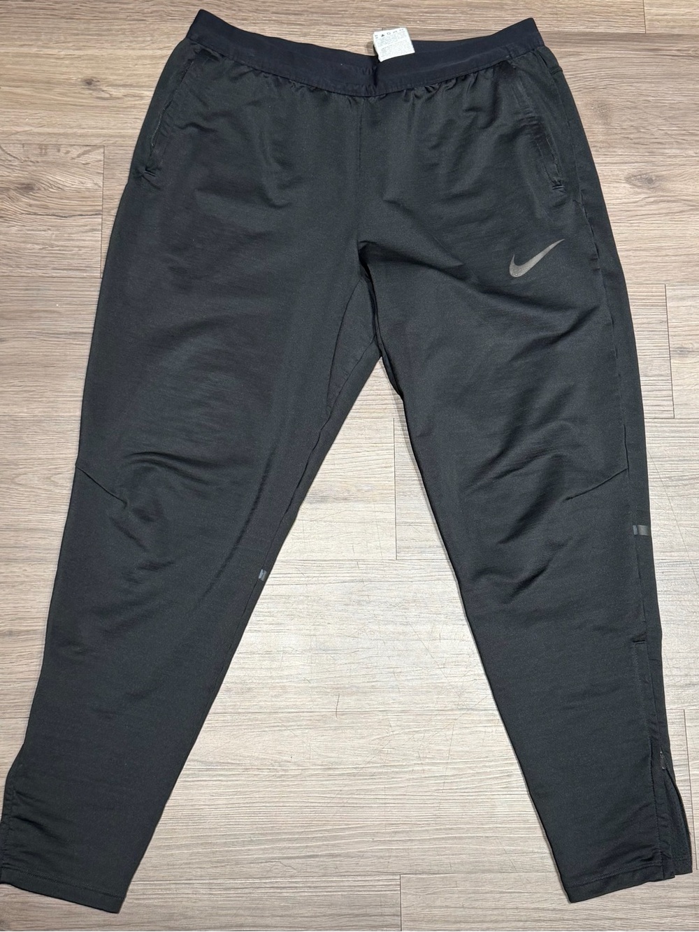 Nike Stride Dri-Fit Reflective Running Pants - Men’s Large